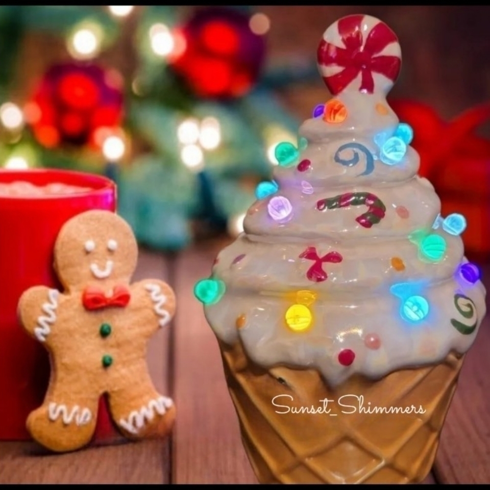 Light Up Ceramic Cupcake Christmas Peppermint Swirl Candy Cane Tier Tray Decor - Picture 8 of 8